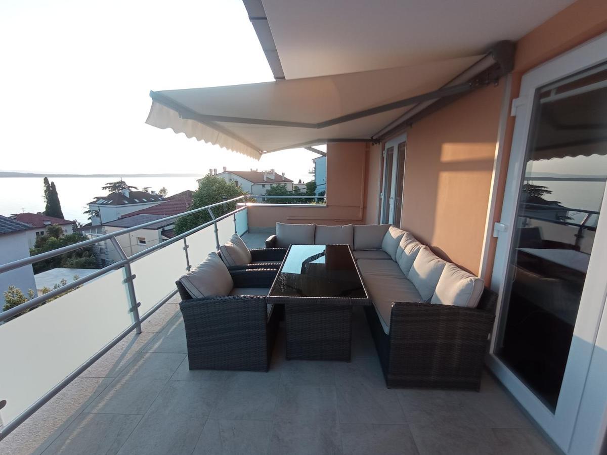 Vila Zdenka Apartmants Crikvenica Buitenkant foto