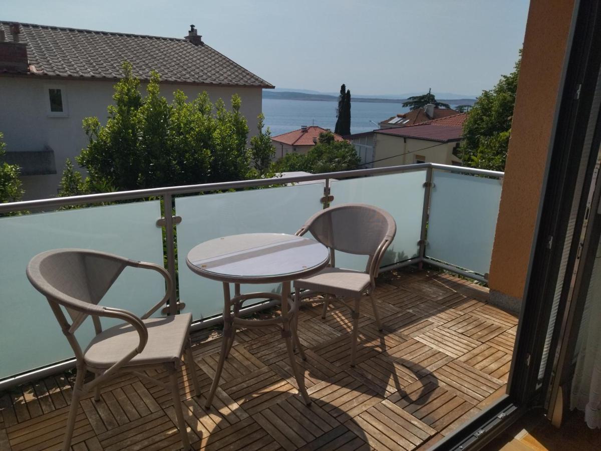 Vila Zdenka Apartmants Crikvenica Buitenkant foto
