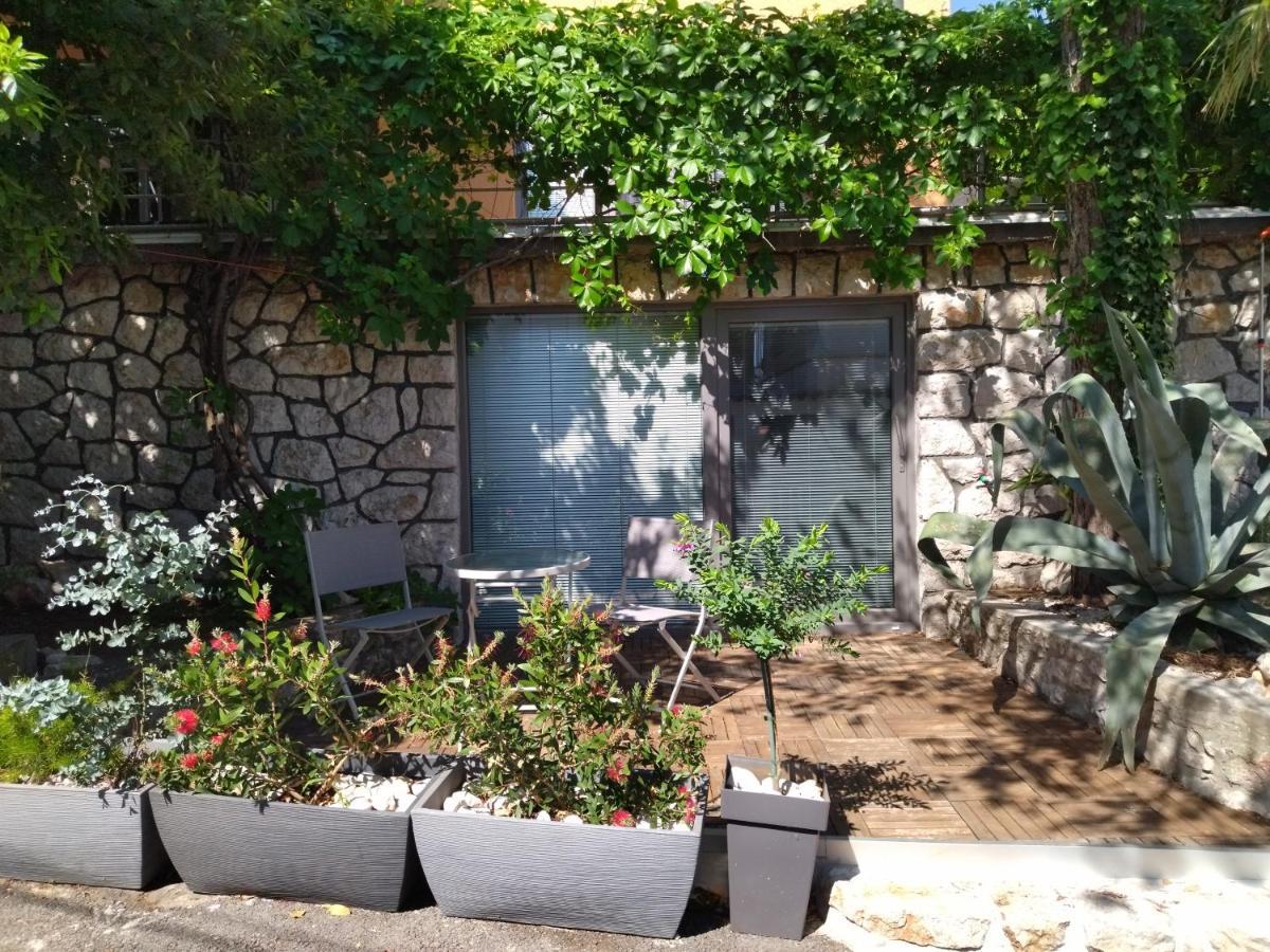 Vila Zdenka Apartmants Crikvenica Buitenkant foto